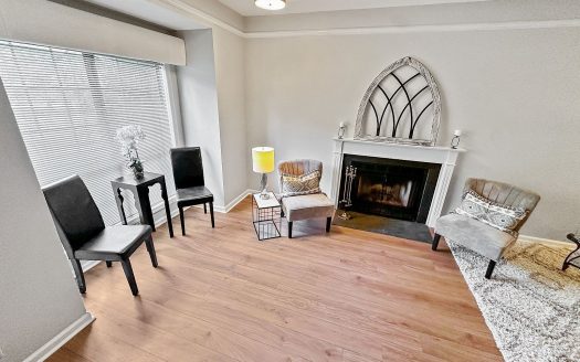 Townhouse for Sale in Nashville, TN 37221 – 2 Bedrooms, 2 Baths – $279898