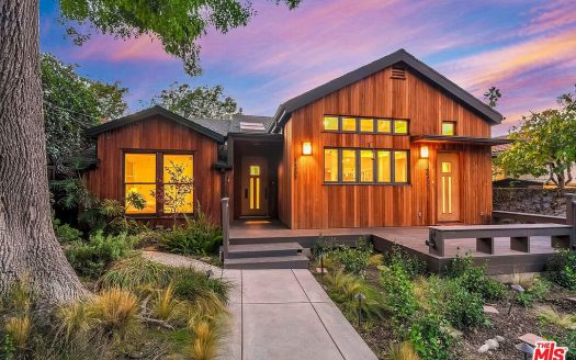 Multi Family Home for Sale in Sherman Oaks, CA 91403 – 4 Bedrooms, 4 Baths – $2595000