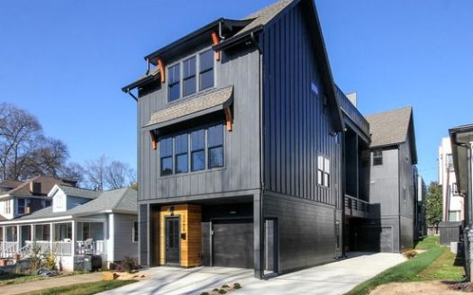 3-Bedroom Townhouse for Rent in Charlotte, NC 28202 – $4100/mo | 4 Baths | Updated 2025