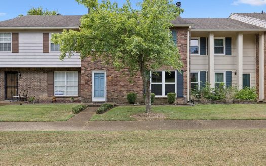 Townhouse for Sale in Nashville, TN 37217 – 3 Bedrooms, 3 Baths – $284500
