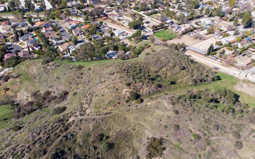 Lot for Sale in Sun Valley, CA 91352 – 1 Bedroom, 1 Bath – $900000