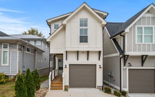 4-Bedroom Single Family Home for Rent in Nashville, TN 37216 – $3600/mo | 3 Baths | Updated 2025