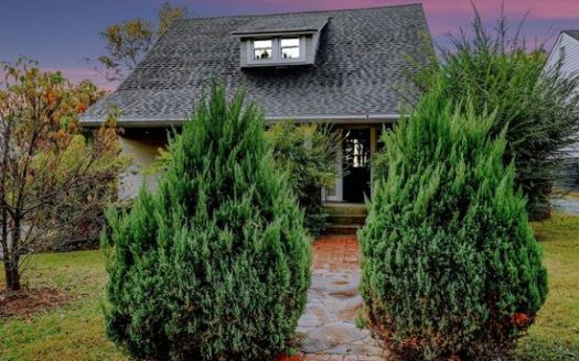 2-Bedroom Single Family Home for Rent in Nashville, TN 37207 – $2303/mo | 2 Baths | Updated 2025