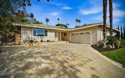 Single Family Home for Sale in Canoga Park, CA 91304 – 4 Bedrooms, 2 Baths – $995000