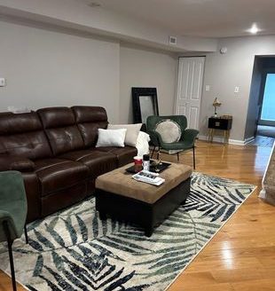 2-Bedroom Townhouse  for Rent in Philadelphia, PA 19148 – $1650/mo | 2 Baths | Updated 2025