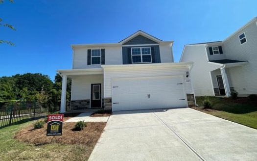 4-Bedroom Single Family Home for Rent in Charlotte, NC 28214 – $2195/mo | 3 Baths | Updated 2025