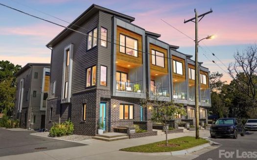 2-Bedroom Townhouse  for Rent in Charlotte, NC 28205 – $5000/mo | 3 Baths | Updated 2025