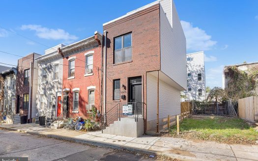 Townhouse for Sale in Philadelphia, PA 19121 – 3 Bedrooms, 2 Baths – $280000