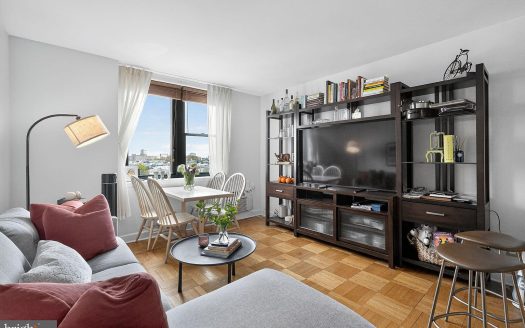 Condo for Sale in Philadelphia, PA 19130 – 1 Bedroom, 1 Bath – $174000