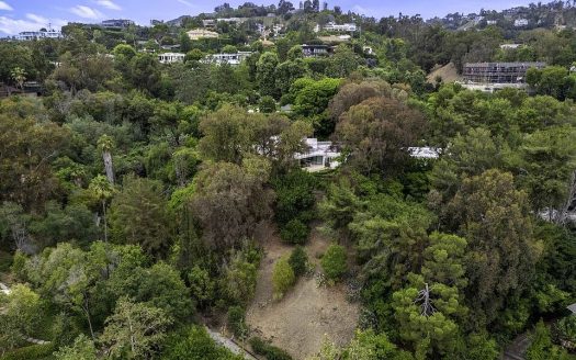 Lot for Sale in Beverly Hills, CA 90210 – 1 Bedroom, 1 Bath – $1995000