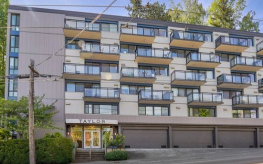 2-Bedroom Apartment  for Rent in Seattle, WA 98109 – $2695/mo | 2 Baths | Updated 2025