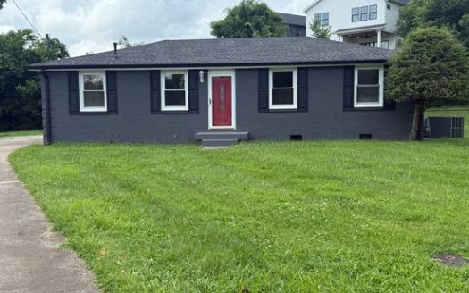 3-Bedroom Single Family Home for Rent in Nashville, TN 37206 – $2450/mo | 1 Baths | Updated 2025