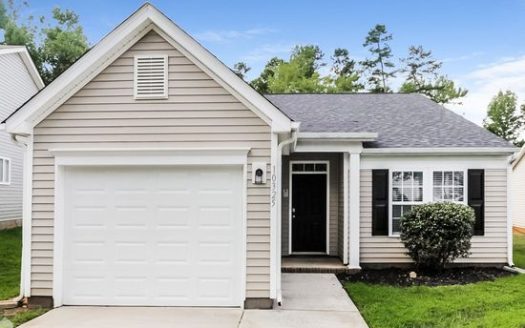 3-Bedroom Single Family Home for Rent in Charlotte, NC 28214 – $1749/mo | 2 Baths | Updated 2025