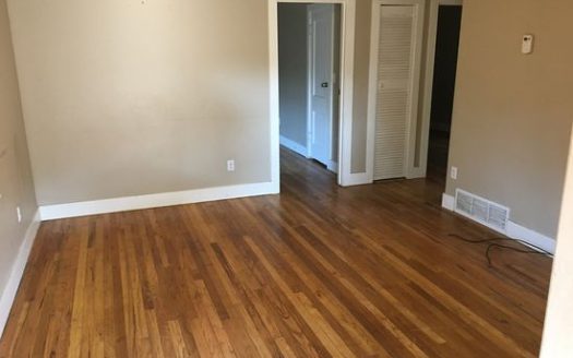 3-Bedroom Single Family Home for Rent in Denver, CO 80212 – $2000/mo | 1 Baths | Updated 2025