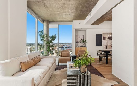 Condo for Sale in Nashville, TN 37219 – 2 Bedrooms, 2 Baths – $959900