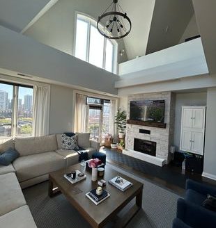 3-Bedroom Apartment  for Rent in Chicago, IL 60610 – $5880/mo | 2 Baths | Updated 2025