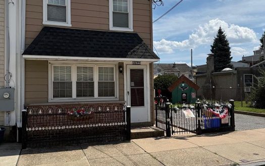 Multi Family Home for Sale in Philadelphia, PA 19137 – 4 Bedrooms, 1 Baths – $459999