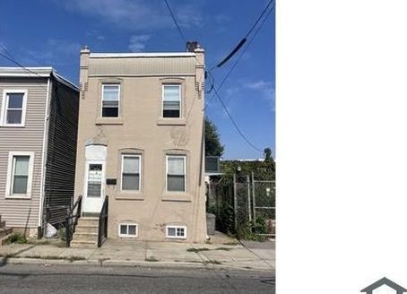 3-Bedroom Single Family Home for Rent in Philadelphia, PA 19135 – $1700/mo | 1 Baths | Updated 2025