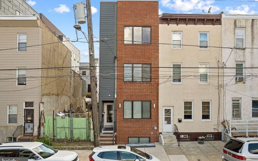 Condo for Sale in Philadelphia, PA 19125 – 3 Bedrooms, 3 Baths – $350000