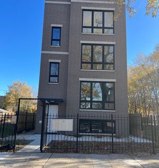 2-Bedroom Apartment  for Rent in Chicago, IL 60615 – $1800/mo | 1 Baths | Updated 2025