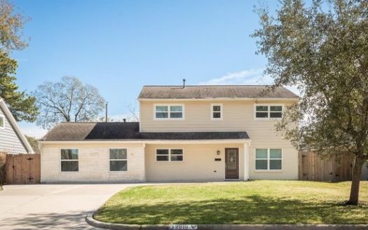 3-Bedroom Single Family Home for Rent in Houston, TX 77043 – $3250/mo | 3 Baths | Updated 2025