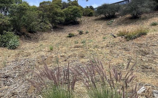 Lot for Sale in Los Angeles, CA 90046 – 1 Bedroom, 1 Bath – $695000