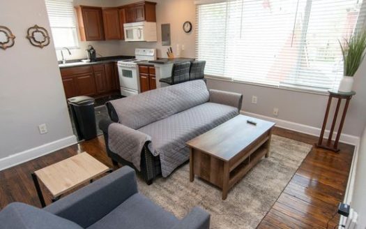 2-Bedroom Apartment for Rent in Indianapolis, IN 46202 – $1300/mo | 1 Baths | Updated 2025