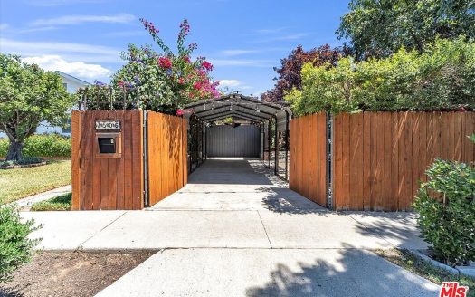 Multi Family Home for Sale in Canoga Park, CA 91303 – 3 Bedrooms, 2 Baths – $795000