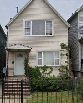 3-Bedroom Apartment  for Rent in Chicago, IL 60644 – $1600/mo | 1 Baths | Updated 2025
