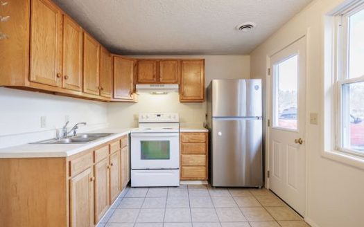 3-Bedroom Townhouse for Rent in Avon, NY 14414 – $1400/mo | 1 Baths | Updated 2025