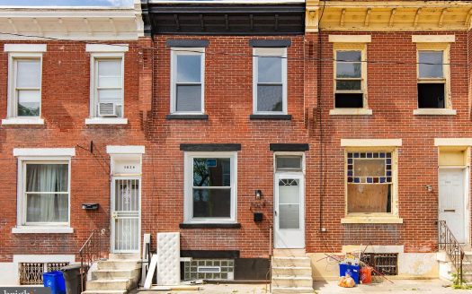 Townhouse for Sale in Philadelphia, PA 19144 – 2 Bedrooms, 2 Baths – $175000