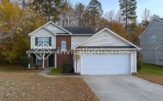 3-Bedroom Single Family Home for Rent in Charlotte, NC 28214 – $1795/mo | 3 Baths | Updated 2025