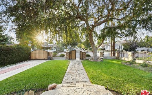 Single Family Home for Sale in North Hollywood, CA 91601 – 3 Bedrooms, 3 Baths – $1460000