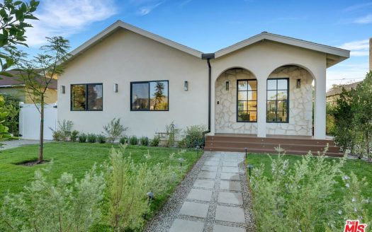 Single Family Home for Sale in Los Angeles, CA 90016 – 4 Bedrooms, 4 Baths – $1695000