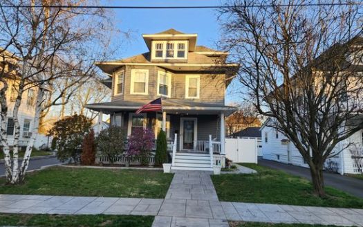 4-Bedroom Single Family Home for Rent in Pt Jervis, NY 12771 – $2700/mo | 2 Baths | Updated 2025