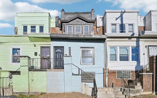 Townhouse for Sale in Philadelphia, PA 19143 – 3 Bedrooms, 2 Baths – $145000