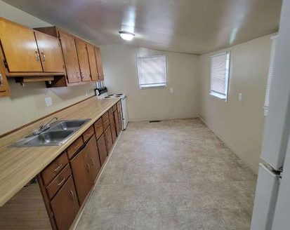 2-Bedroom Single Family Home for Rent in Indianapolis, IN 46225 – $795/mo | 1 Baths | Updated 2025