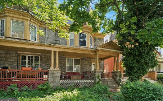 Single Family Home for Sale in Philadelphia, PA 19143 – 6 Bedrooms, 2 Baths – $495000