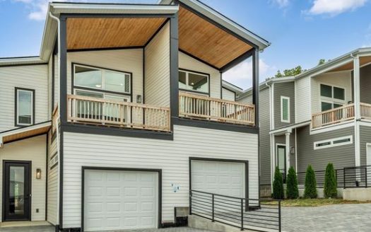 3-Bedroom Townhouse  for Rent in Nashville, TN 37209 – $2899/mo | 3 Baths | Updated 2025