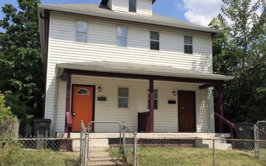 2-Bedroom Townhouse for Rent in Indianapolis, IN 46203 – $1600/mo | 2 Baths | Updated 2025