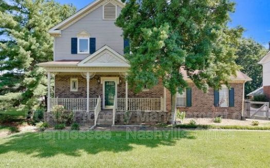 3-Bedroom Single Family Home for Rent in Antioch, TN 37013 – $1995/mo | 3 Baths | Updated 2025