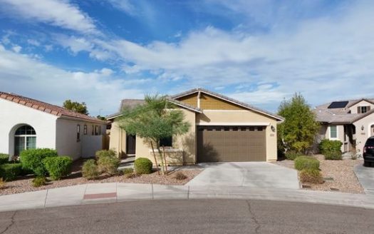 4-Bedroom Single Family Home for Rent in Glendale, AZ 85308 – $2900/mo | 2 Baths | Updated 2025