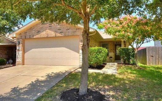 3-Bedroom Single Family Home for Rent in Austin, TX 78754 – $1900/mo | 2 Baths | Updated 2025