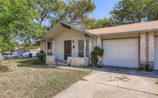 2-Bedroom Townhouse for Rent in Austin, TX 78758 – $1195/mo | 1 Baths | Updated 2025