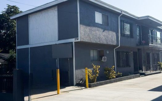 Multi Family Home for Sale in Los Angeles, CA 90039 – 8 Bedrooms, 4 Baths – $1500000