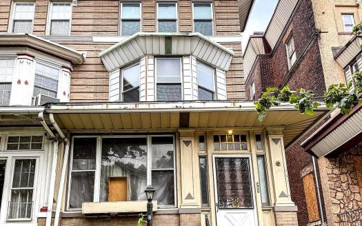Single Family Home for Sale in Philadelphia, PA 19139 – 6 Bedrooms, 3 Baths – $290000
