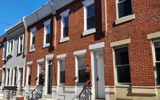 Townhouse for Sale in Philadelphia, PA 19146 – 2 Bedrooms, 2 Baths – $275000