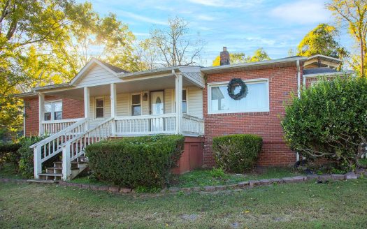 Single Family Home for Sale in Old Hickory, TN 37138 – 3 Bedrooms, 3 Baths – $525000