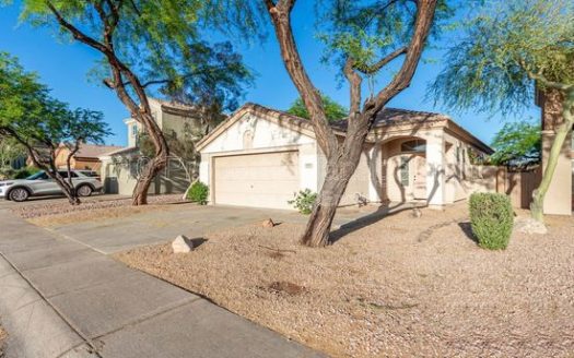 3-Bedroom Single Family Home for Rent in Cave Creek, AZ 85331 – $2400/mo | 2 Baths | Updated 2025