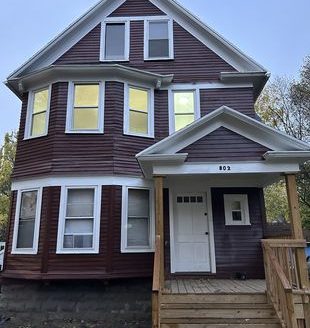 2-Bedroom Townhouse for Rent in Rochester, NY 14609 – $1450/mo | 1 Baths | Updated 2025